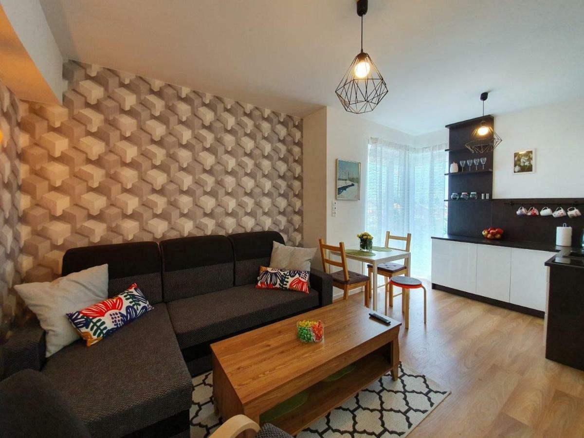 Apartament Azure 19 - 365Pam Apartment Kolobrzeg Exterior photo